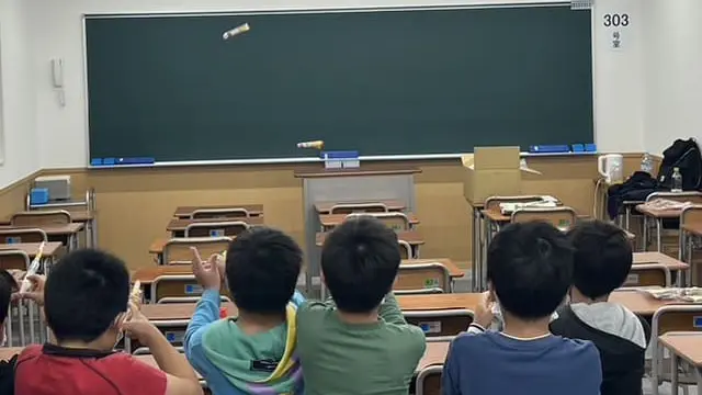 進学教室 浜学園_98_学園前教室_教室の様子(24)