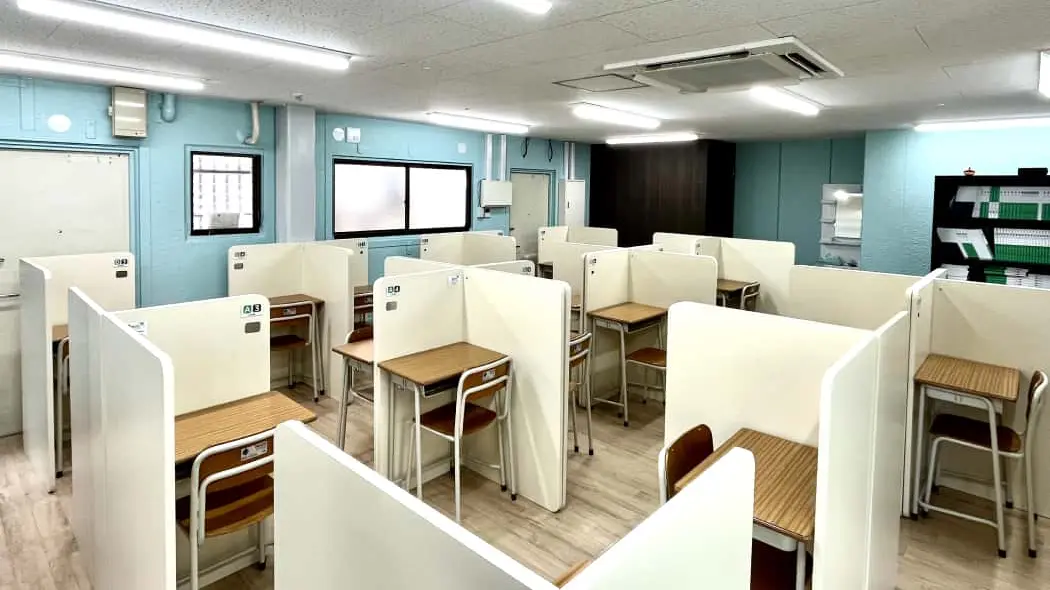 135516_個別指導 コノ塾 南篠崎校_教室内
