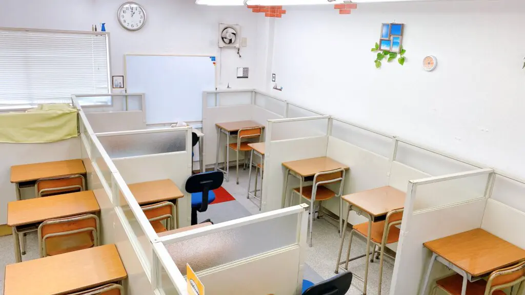 56747_個別指導wam 玉津校_教室内