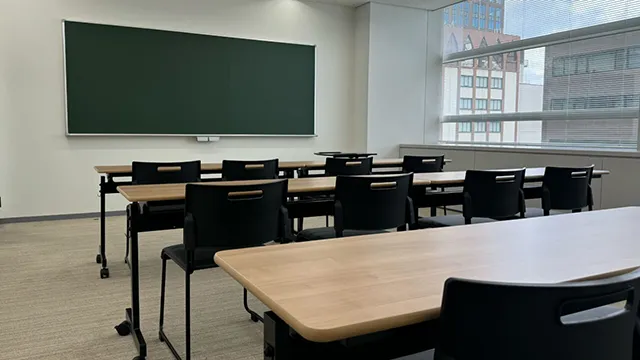 厚胤塾_136772_福岡校_教室内