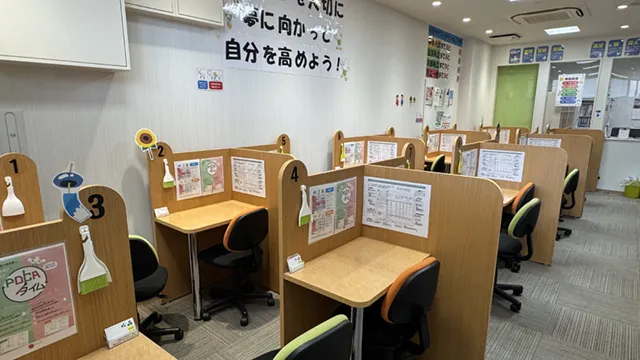 59520 ゴールフリー大津中央教室 2