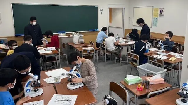 進学教室 浜学園_98_学園前教室_教室の様子(23)