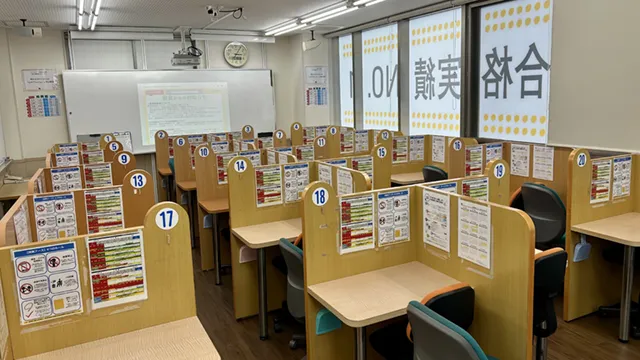 59568 ゴールフリー松井山手教室 3