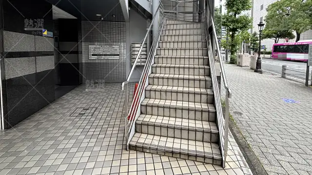 Orig 1396 浜進学会 71569 金山駅前校 1 3