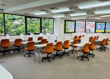 個別教室トライ_61561_大橋校_教室内(02)