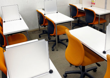 個別教室トライ_61562_長住校_教室内(03)