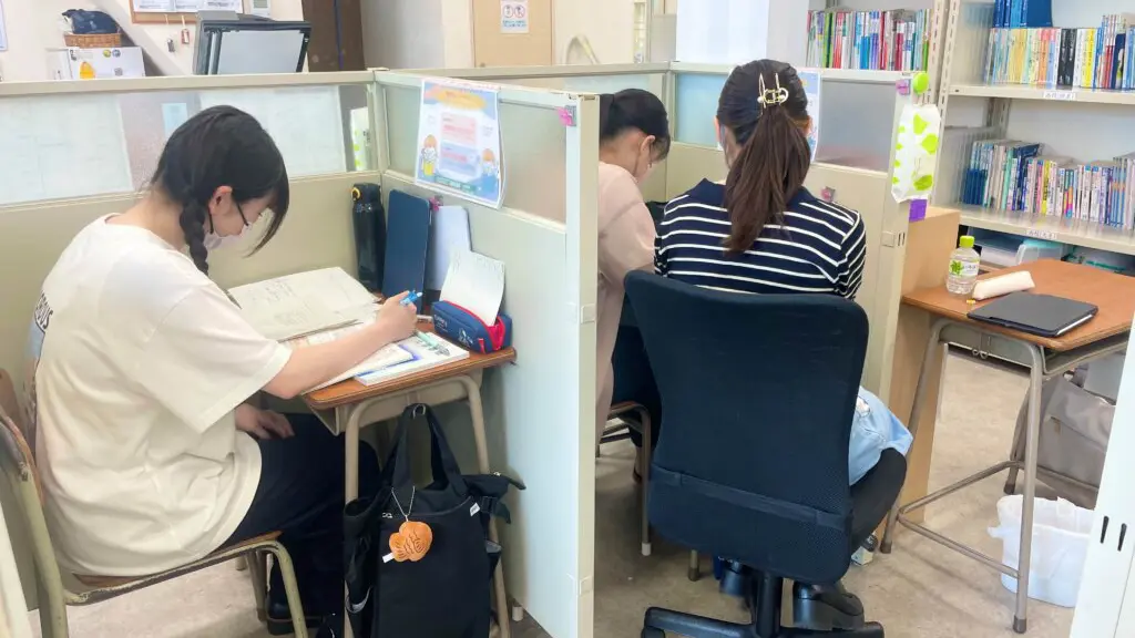 56707_個別指導wam 川永校_教室内