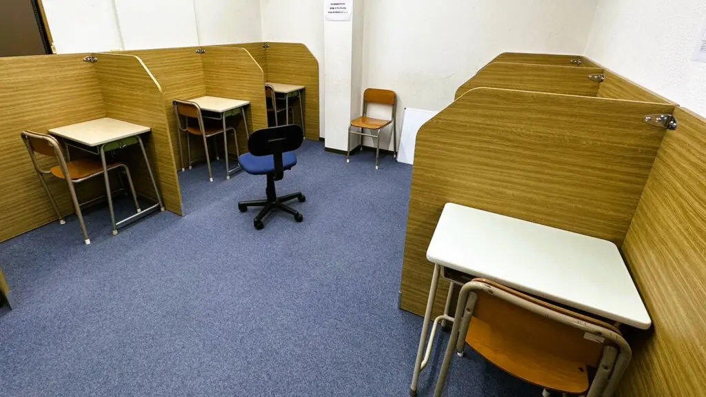 62475_個別指導wam 磐城駅前校_教室内