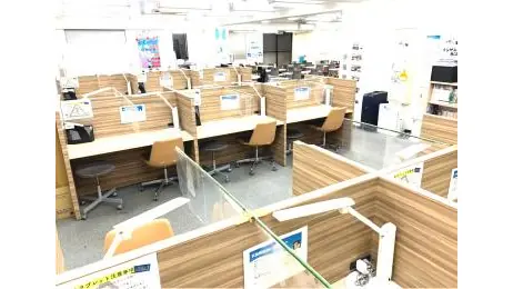 61216_個別教室トライ 大船駅前校_教室内