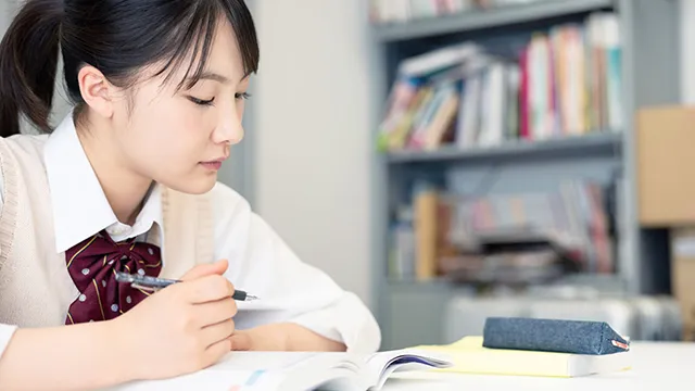 9207 ナイト Top 4