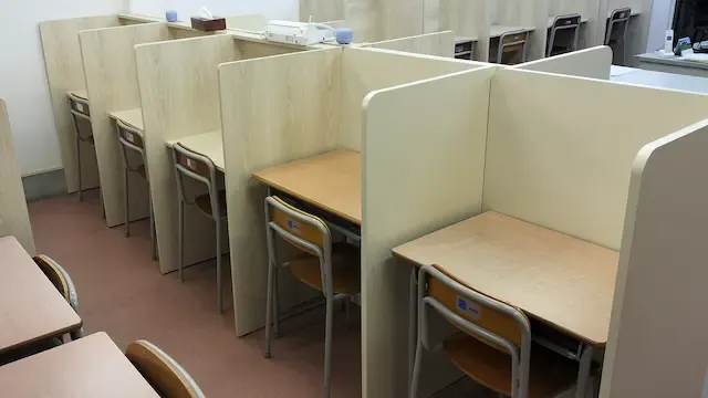 7042 スクワン Top 4