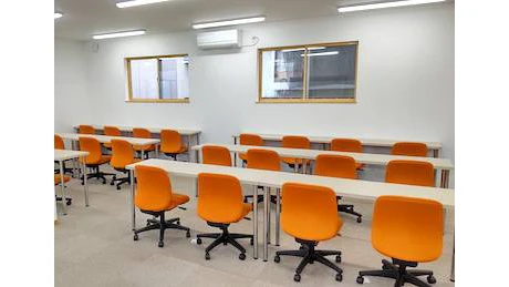 個別教室トライ_64829_東温校_教室内(02)
