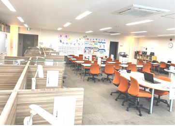 個別教室トライ_61612_鹿屋校_教室内(01)