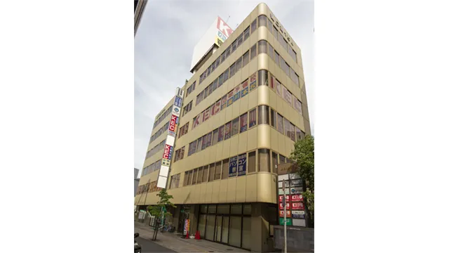 64371 Kecメビウス寝屋川本校 外観 1