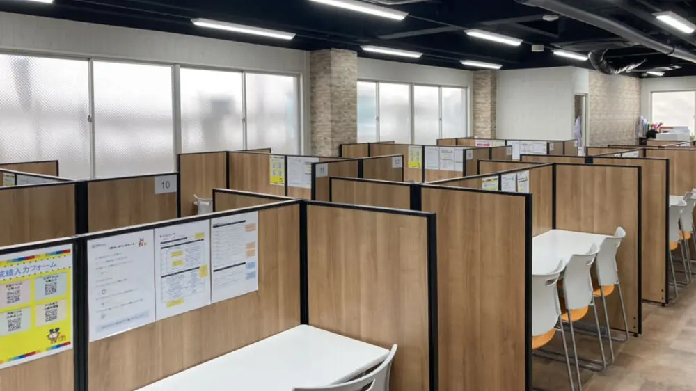 Kec個別・kec志学館個別_63628_生駒教室（小学部・中学部）_教室内