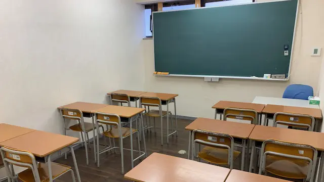 61937 サインワン越谷西方校 教室1