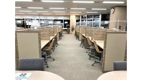 個別教室トライ_61289_千種駅前校_教室内(01)