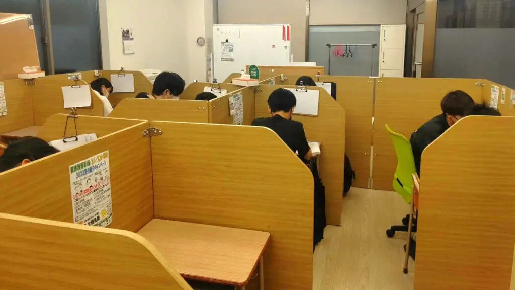 56774_個別指導wam 紫竹山校_教室内
