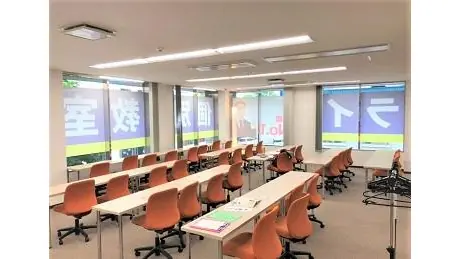 個別教室トライ_61011_札幌本校_教室内(02)