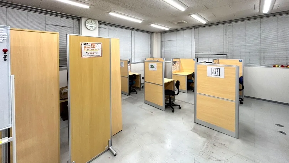 10370_山口大学前教室_教室内