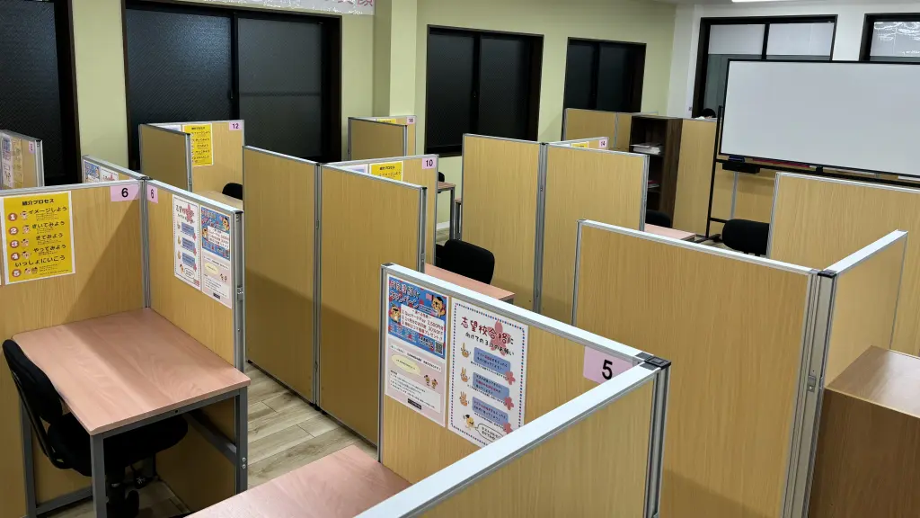57046_個別指導塾サクラサクセス 個別指導塾 佐賀城内_教室内