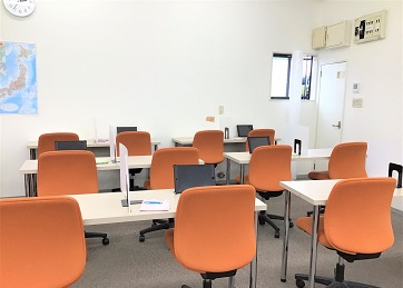 個別教室トライ_61588_森町校_教室内(02)