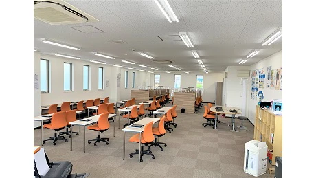 61260_個別教室トライ 自治医大前校_教室内