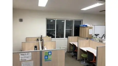 個別教室トライ_61045_盛岡南校_教室内