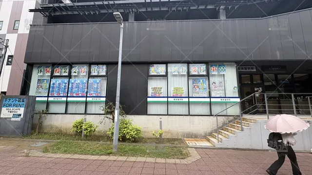 Orig 152 京葉学院 56817 小・中学部千葉みなと校 1 1