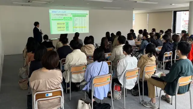進学教室 浜学園_98_学園前教室_教室の様子(17)