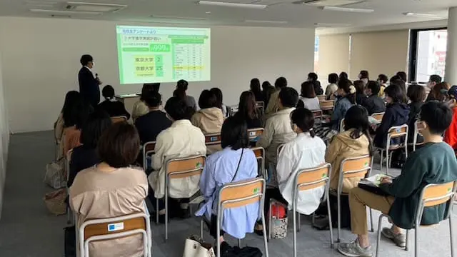 進学教室 浜学園_98_学園前教室_教室の様子(14)