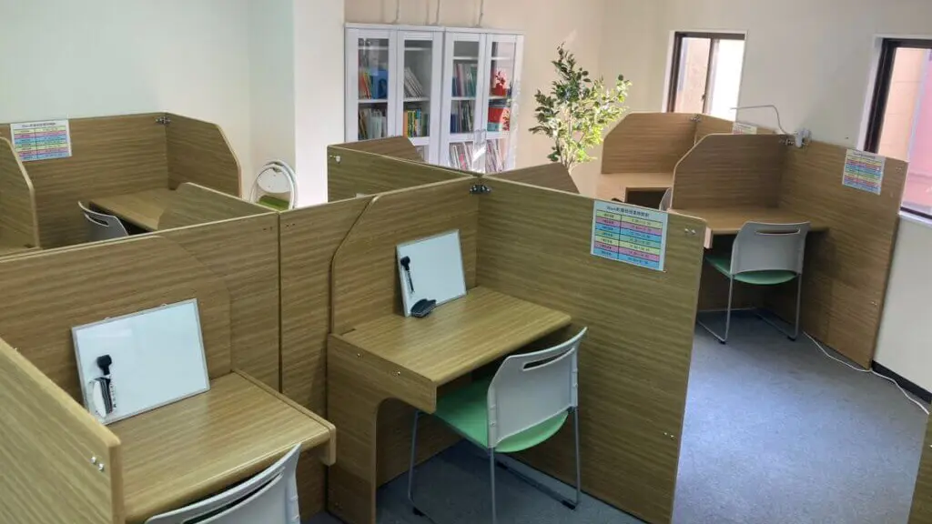 143553_個別指導wam 町屋校_教室内