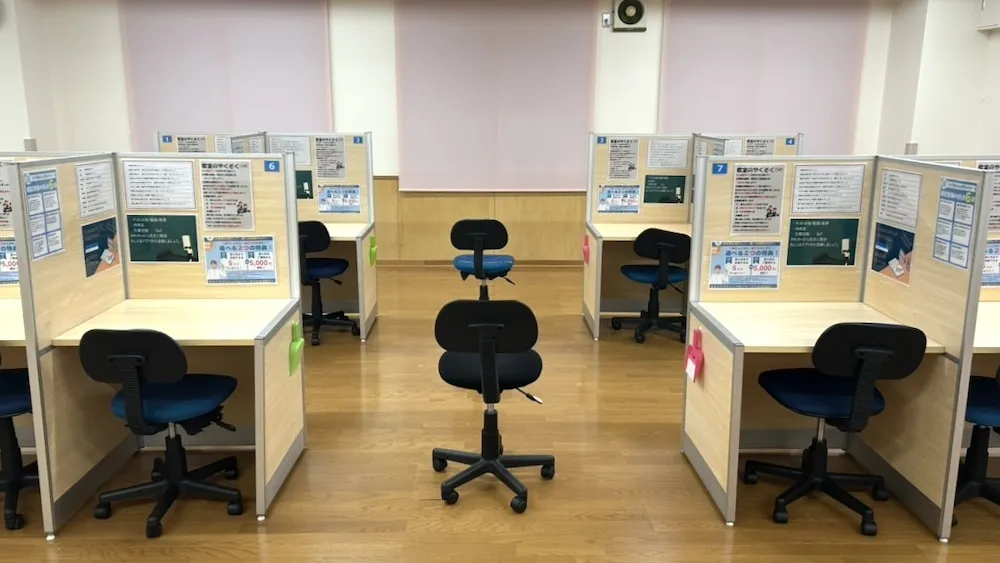 10047_個別指導塾スタンダード 黒部教室_教室内
