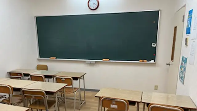 61932 サインワン東川口校 教室1