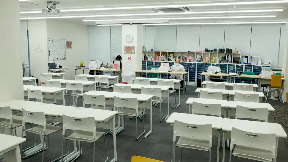 坪田塾_75514_茨木校_学校内