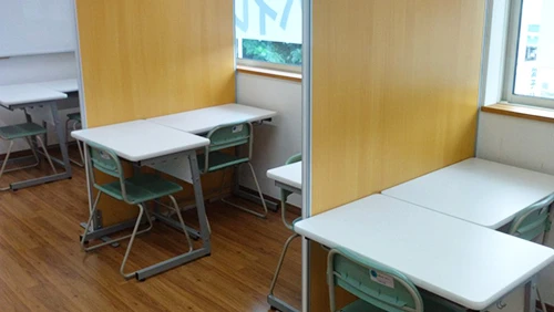 あすなろ学院_66873_愛子中央教室_教室内