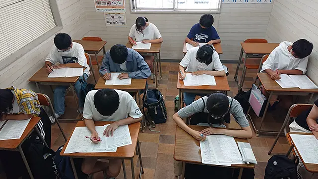 61943 サインワン伊坂校 教室2