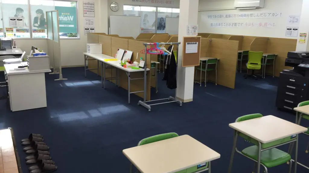 56778_個別指導wam 備後校_教室内