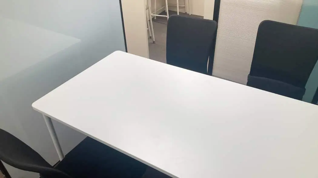 137680_個別指導 コノ塾 千歳烏山校_教室内