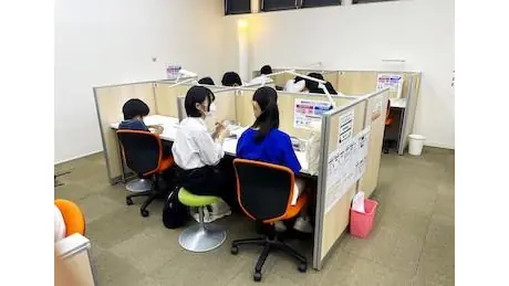 個別教室トライ_61114_金沢有松校_教室内(01)