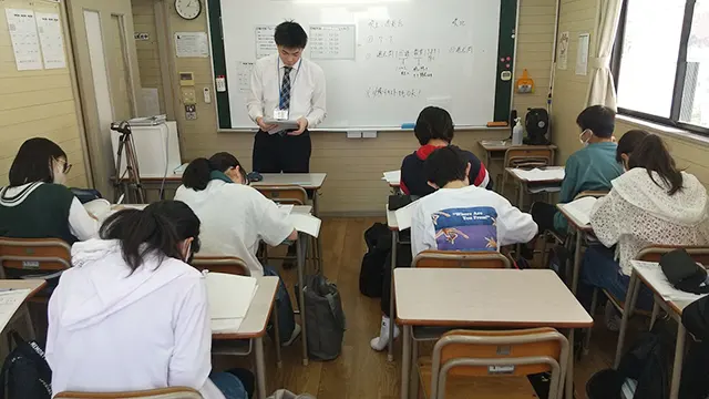 61951 サインワン吹上 教室1