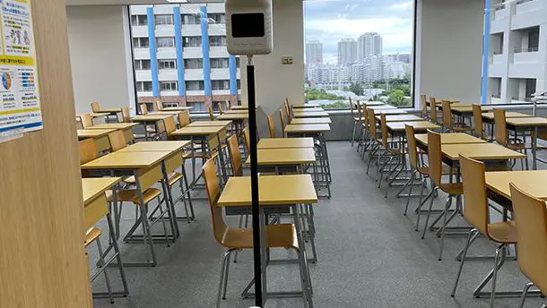 坪田塾_75523_新浦安校_教室内