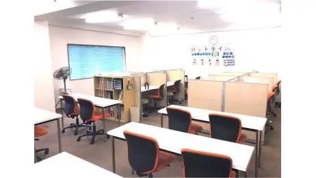 個別教室トライ_61329_西尾駅前校_教室内(02)