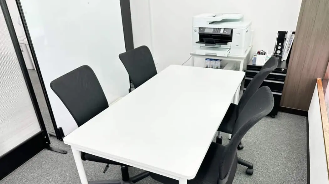 137681_個別指導 コノ塾 立川砂川校_教室内