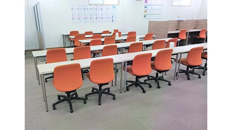 個別教室トライ_61534_宇部校_教室内(02)