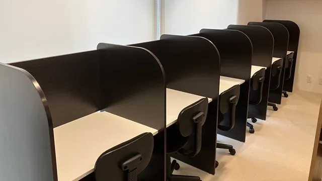 Manabiya Bースタディ_137695_本校_教室内