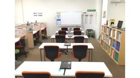 個別教室トライ_61009_札幌旭ヶ丘校_教室内(02)