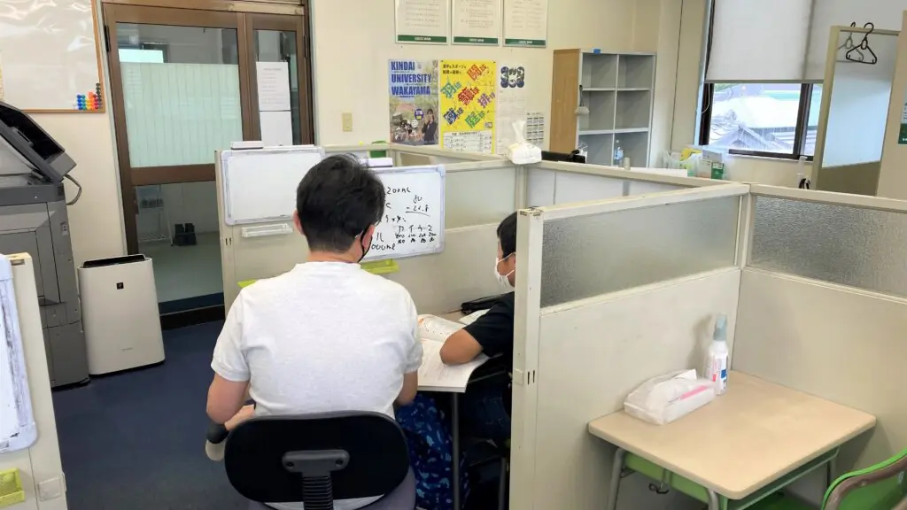 56721_個別指導wam 西浜校_教室内