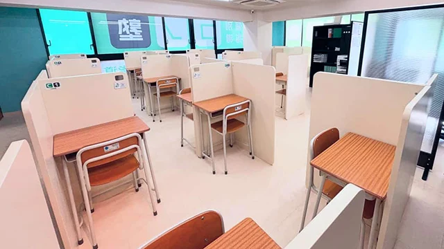 141256 コノ塾木場校 教室1