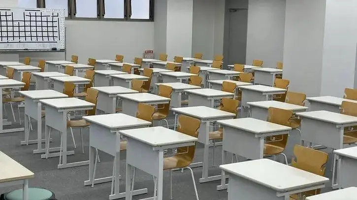 坪田塾_75525_戸越校_教室内
